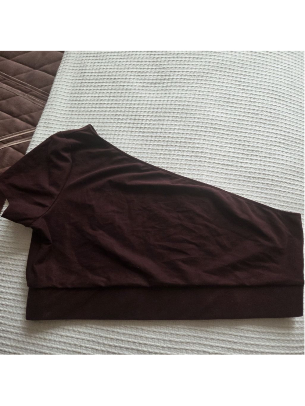 Women's Victoria's Secret Sport Burgundy One-Shoulder Crop Top M